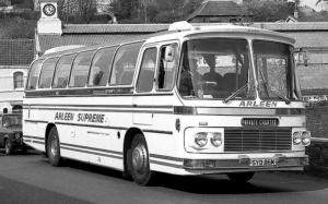Bedford YRQ Autokori (C45F) (UK) '1973